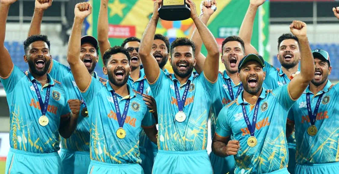 ইংল্যান্ডের হোয়াইট-বল প্রস্তুতি: অ্যাশেজের ছায়ায় লেখা এক ভুল খাতা