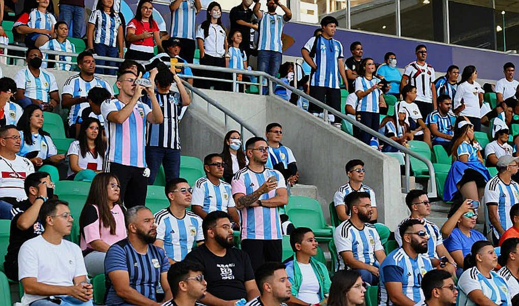 চকচকে আয়না, নীরব পিচ: Club América-র ১৩১ মিলিয়ন ইউরোর প্রশ্ন