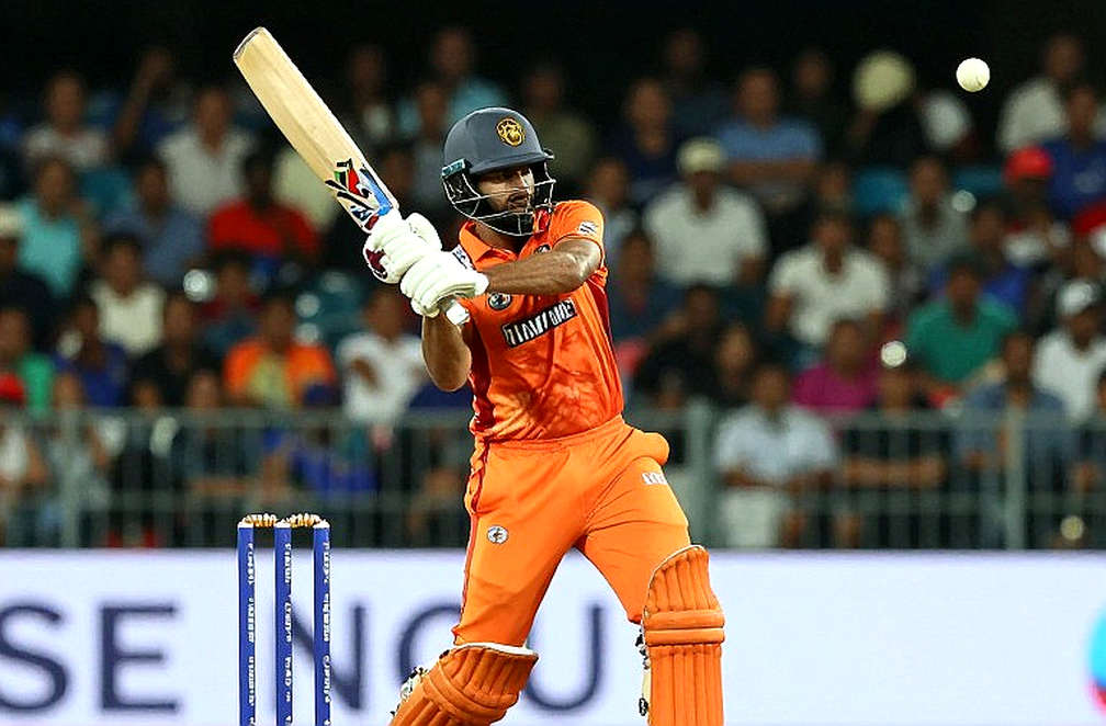 Gardner's Tempo: The Signal from North Sydney to India for a Big Summer