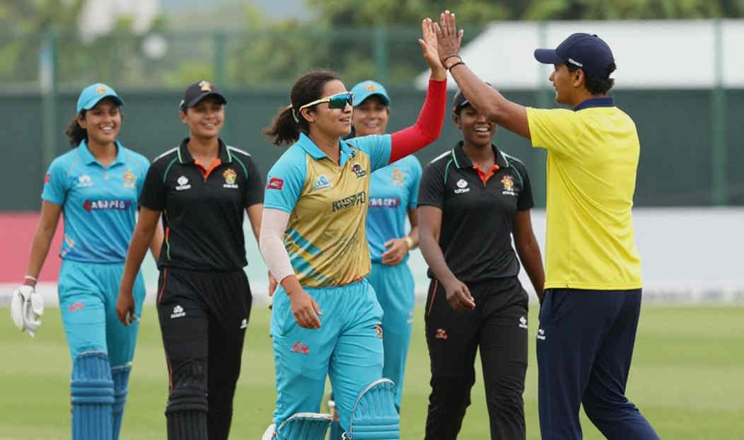 ইনটেন্টের ফাঁদ: বাংলাদেশের বিদেশ-সফরের ব্যাটিং ধস কেন ১৫ থেকে ৩০ ওভারে জমে যায়