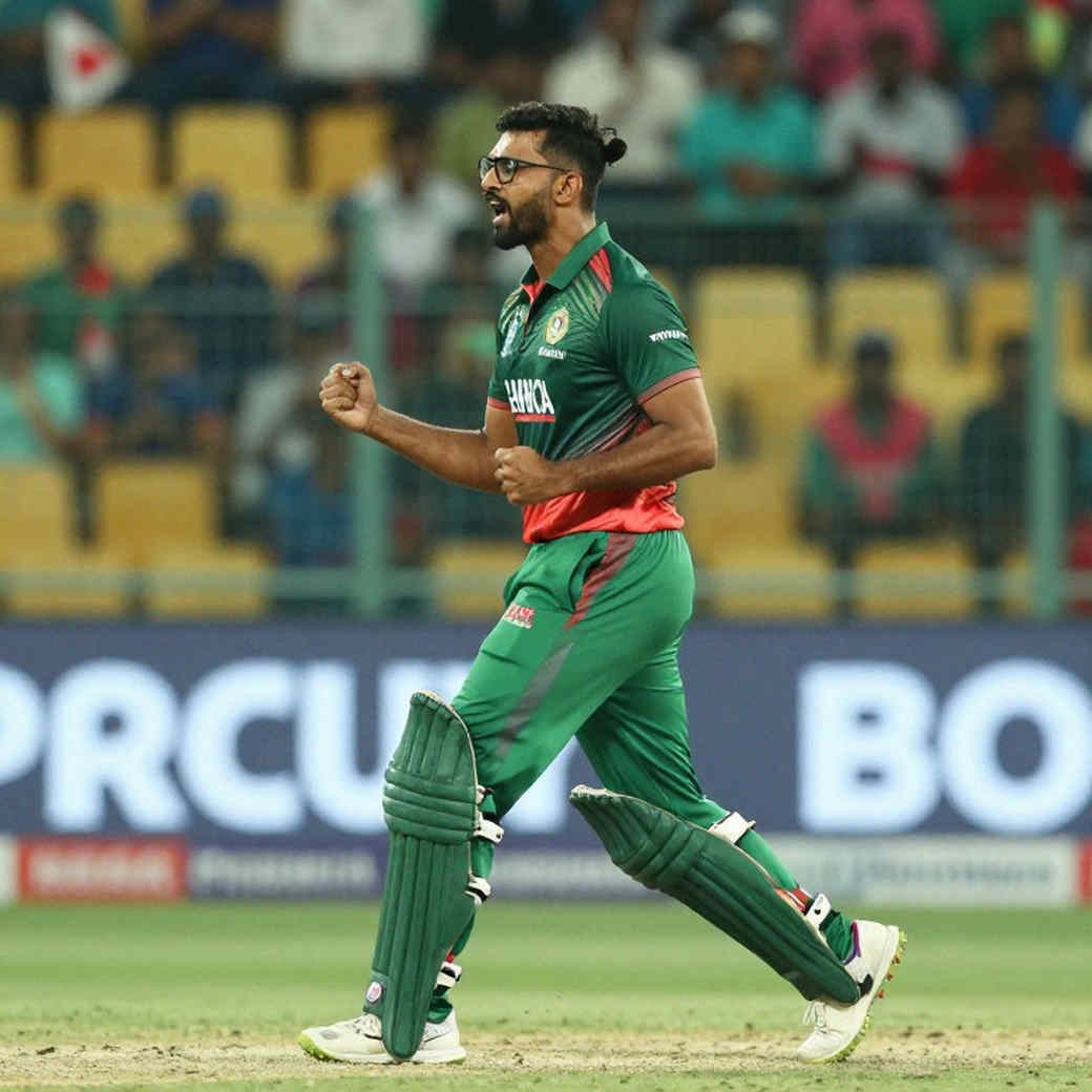 টেস্ট ক্রিকেটের নীরব অর্থনীতি: পাঁচ দিনের ম্যাচ কীভাবে লাভ-ক্ষতির হিসাব বদলে দিচ্ছে টেস্ট ক্রিকেটের নীরব অর্থনীতি: পাঁচ দিনের ম্যাচ কীভাবে লাভ-ক্ষতির হিসাব বদলে দিচ্ছে