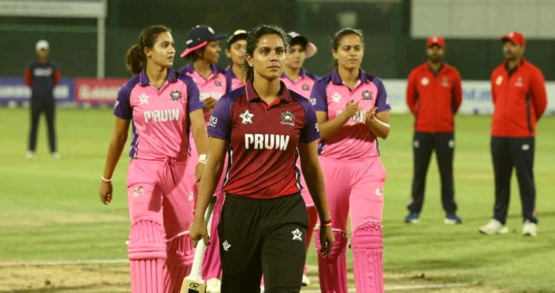 শেষ ওভারে জেতা ১২৭: কাভিন্দির ৯০, আর শ্রীলঙ্কার 'সহজ জয়ের' হিসাব-ভুল শেষ ওভারে জেতা ১২৭: কাভিন্দির ৯০, আর শ্রীলঙ্কার 'সহজ জয়ের' হিসাব-ভুল
