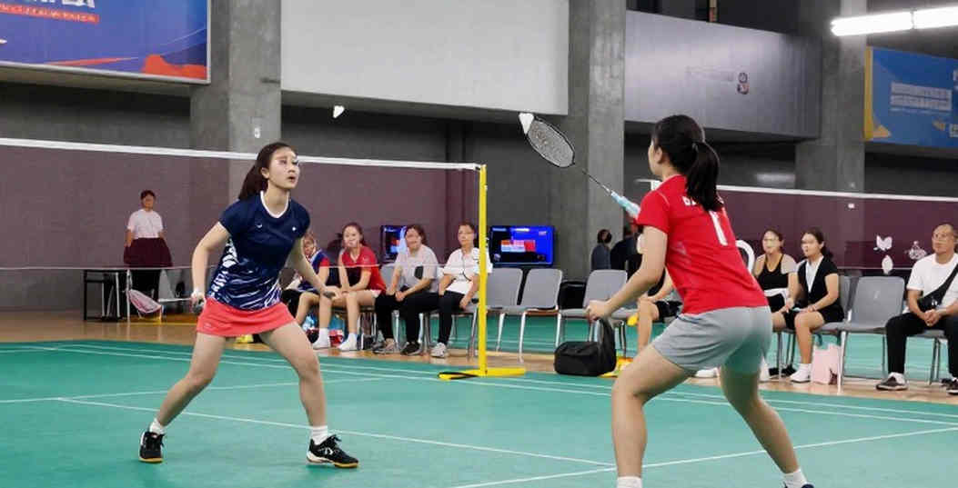 খালি কোর্টের জ্যামিতি: ব্যাডমিন্টন বিশ্লেষণে ডেটা-শূন্যতা কেন নিজেই একটি তথ্য