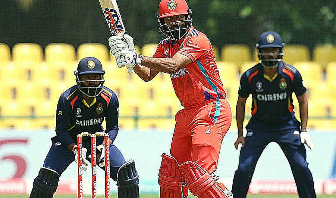নিলাম কেনে ঝলক, বোলার শোধ করে ওভার নিলাম কেনে ঝলক, বোলার শোধ করে ওভার
