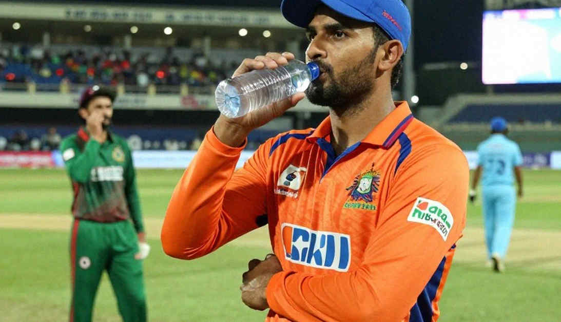 যে টেপ কিছু মনে রাখে না: ক্রিকেটের খালি স্কোরকার্ড যে টেপ কিছু মনে রাখে না: ক্রিকেটের খালি স্কোরকার্ড