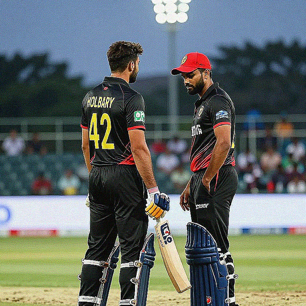 Harmanpreet's Exit: The Quiet Architecture of a Handover Made at the Peak Harmanpreet's Exit: The Quiet Architecture of a Handover Made at the Peak